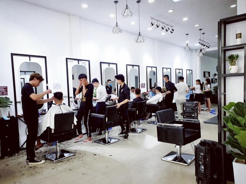 BẢN LĨNH BARBER – CHỖ ĐÀN ÔNG GHÉ LÀ PHẢI CHỈNH