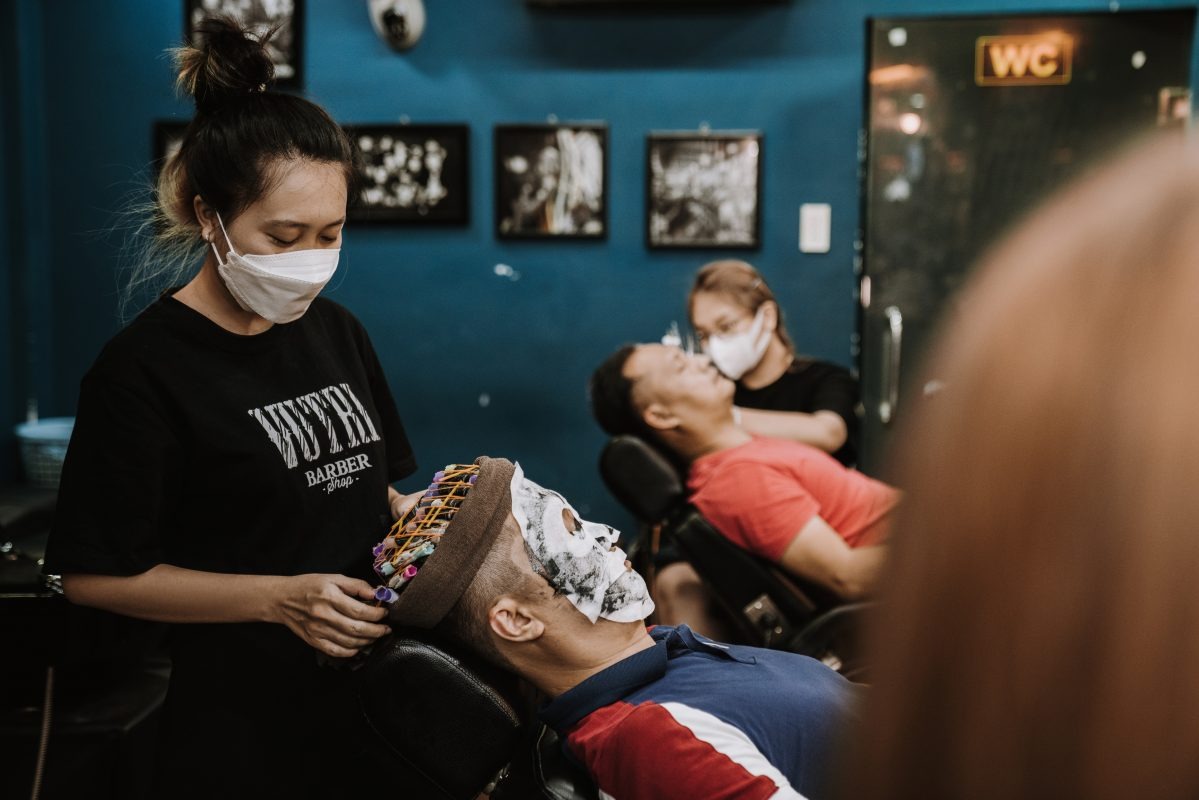 BẢN LĨNH BARBER – CHỖ ĐÀN ÔNG GHÉ LÀ PHẢI CHỈNH